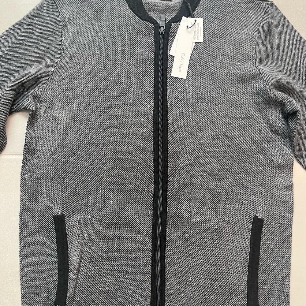 Men's or Women’s Calvin Klein Zip Up Sweater - Picture 2 of 4